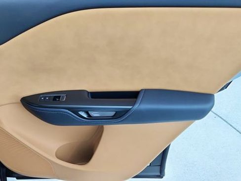 Used 2025 Lexus RZ 300e w/ Cold Area Package image 49