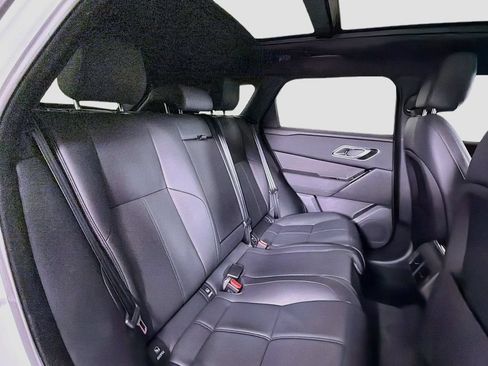 Used 2026 Land Rover Range Rover Velar S AWD/4WD image 29