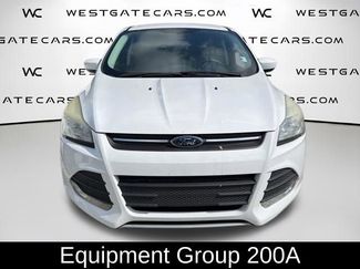 Used 2016 Ford Escape SE FWD video 2