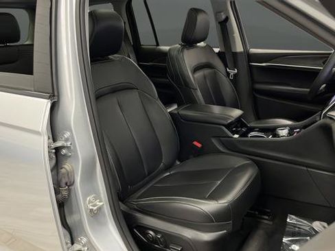 Used 2023 Jeep Grand Cherokee 4WD 4xe image 25