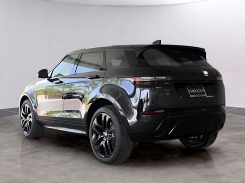 Used 2026 Land Rover Range Rover Evoque Dynamic SE AWD/4WD image 10