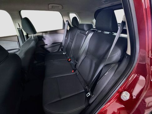 Used 2023 Nissan Rogue S FWD image 26