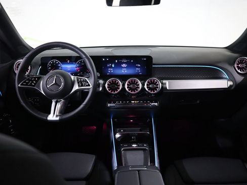 Certified 2025 Mercedes-Benz GLB 250 GLB 250 image 38