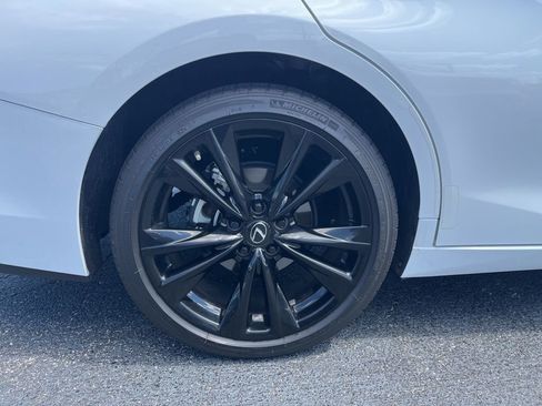 Used 2024 Lexus ES 350 F Sport w/ Accessory Package (Z2) FWD image 10