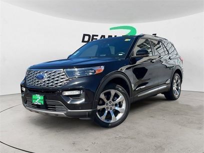 Used 2020 Ford Explorer Platinum w/ Premium Technology Package