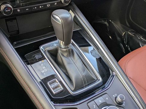 Used 2024 MAZDA CX-5 Carbon Edition image 32