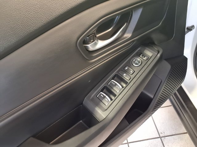 Certified 2025 Honda Accord SE image 15