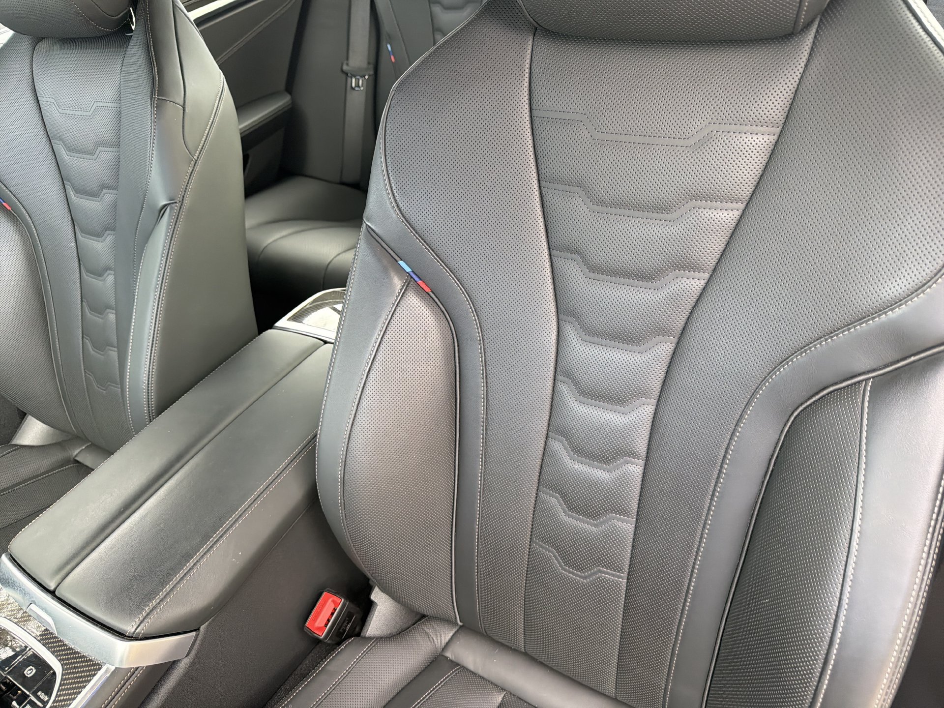 Certified 2026 BMW M850i xDrive AWD/4WD image 23