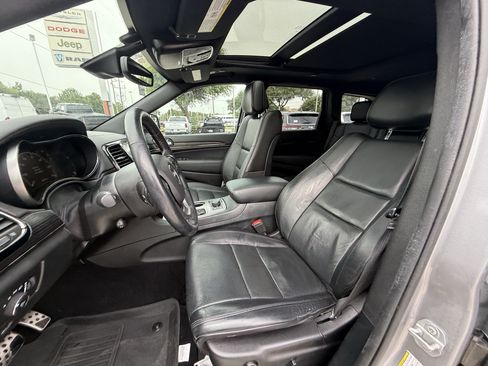 Used 2020 Jeep Grand Cherokee High Altitude AWD/4WD image 29