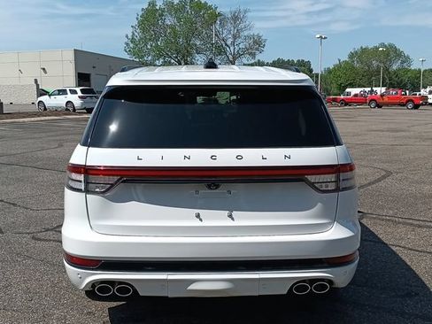 Used 2025 Lincoln Aviator Reserve w/ Equipment Group 201A AWD/4WD image 29