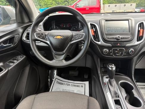 Used 2018 Chevrolet Equinox LT w/ LPO, Protection Package AWD/4WD image 14