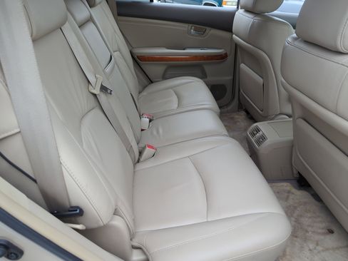 Used 2005 Lexus RX 330 image 22