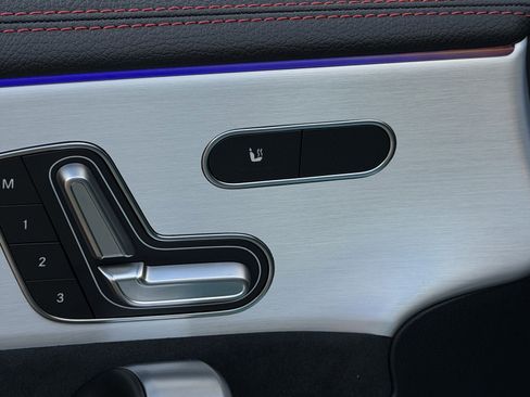 Certified 2025 Mercedes-Benz CLA 250 4MATIC image 9