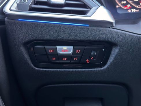 Used 2023 BMW M4 Competition image 17