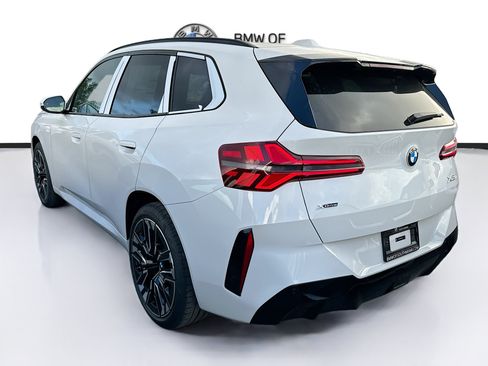 New 2026 BMW X3 xDrive30i w/ Premium Package AWD/4WD image 3