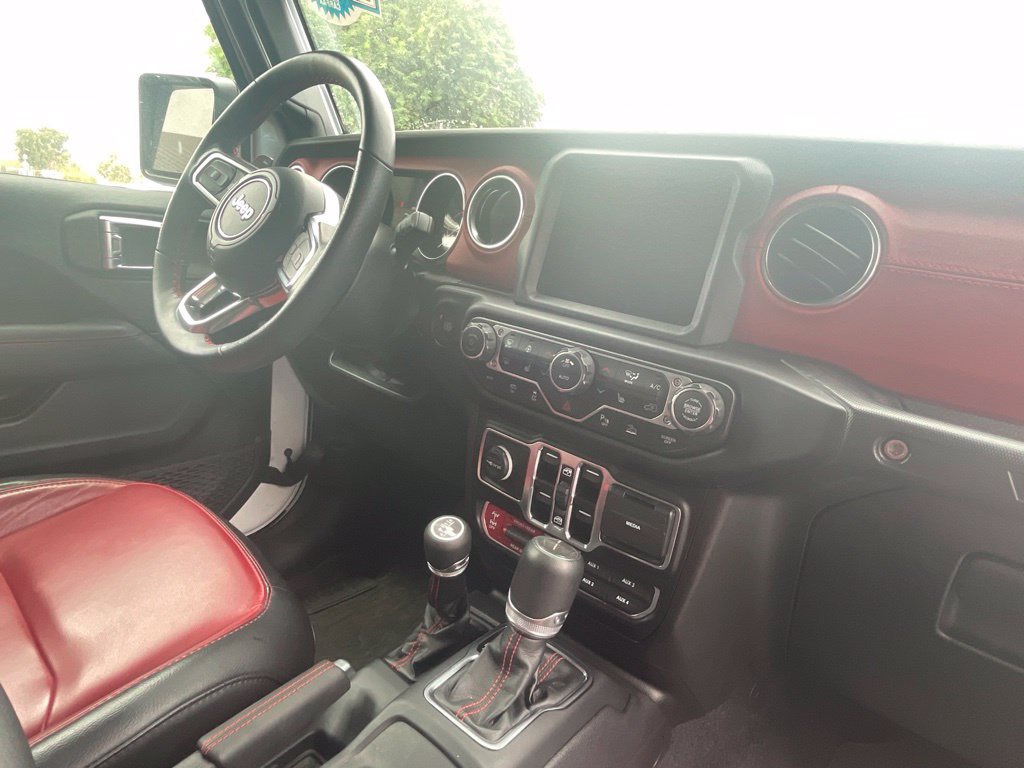 Used 2023 Jeep Wrangler Unlimited Rubicon 392 AWD/4WD image 17