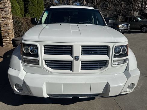 Used 2011 Dodge Nitro Heat w/ Popular Equipment Group image 8