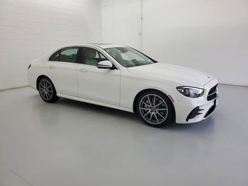 Used 2021 Mercedes-Benz E 350 Sedan image 4