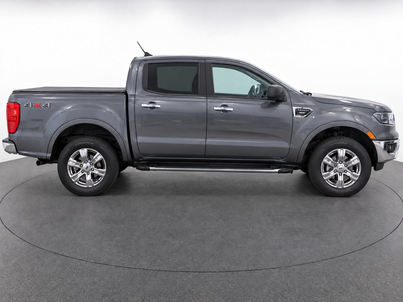 Used 2021 Ford Ranger XLT w/ Equipment Group 301A Mid AWD/4WD image 8
