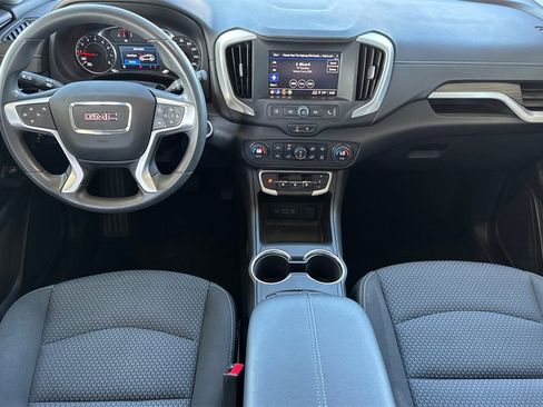 Used 2023 GMC Terrain SLE w/ Driver Convenience Package image 19