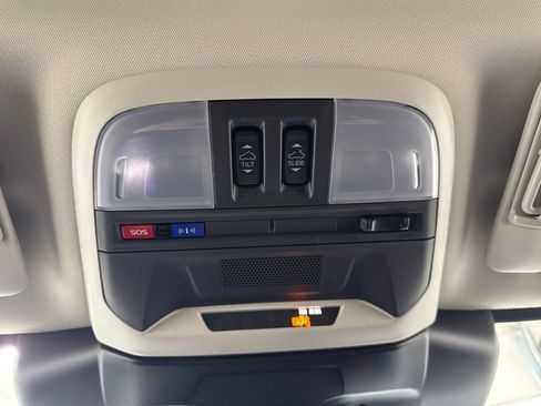 Certified 2025 Subaru Crosstrek 2.5i Limited image 21