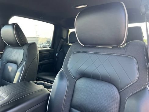 Used 2025 RAM 1500 Limited AWD/4WD image 15