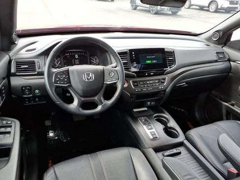 Certified 2023 Honda Passport TrailSport image 6