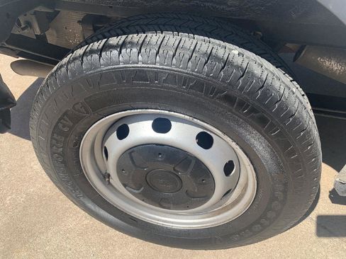 Used 2018 Ford Transit 350 350 Van Med. Roof w/Sliding Pa image 20