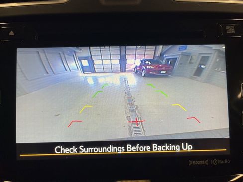 Used 2016 Subaru Forester 2.5i Touring w/ Eyesight & Navigation System image 22