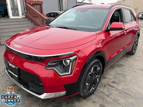 Used 2024 Kia Niro Wind FWD image 81