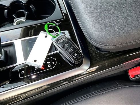 Used 2023 Audi Q7 3.0T Premium Plus image 10