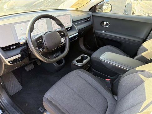 Used 2024 Hyundai Ioniq 5 SEL RWD image 15