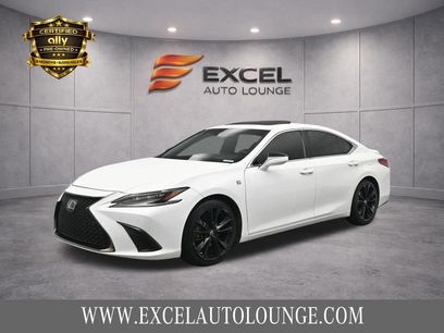 Used 2022 Lexus ES 350 F Sport w/ Accessory Package 2