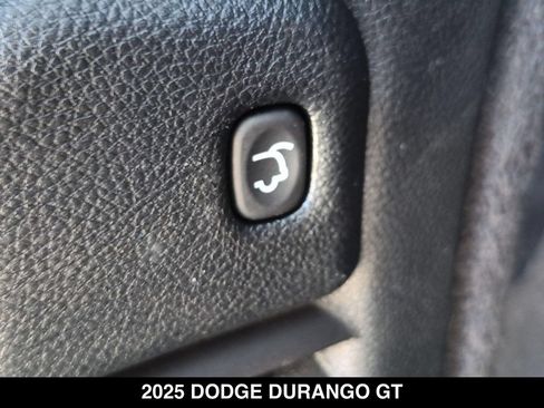 Used 2025 Dodge Durango GT w/ Blacktop Package AWD/4WD image 25