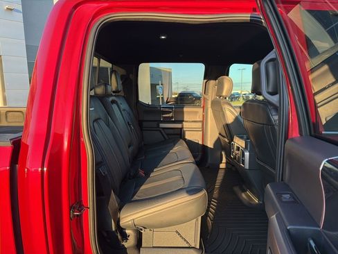 Certified 2022 Ford F250 Platinum w/ Tremor Off-Road Package image 18
