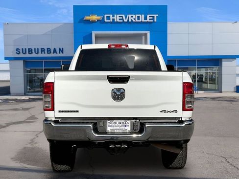 Used 2024 RAM 2500 Big Horn w/ Off Road Package AWD/4WD image 4