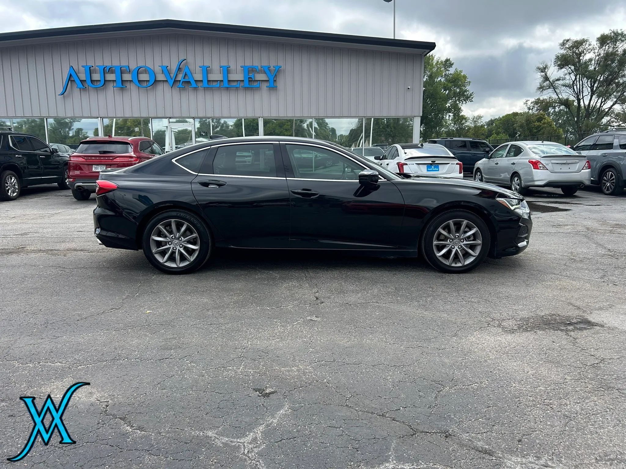 Used 2022 Acura TLX FWD image 8
