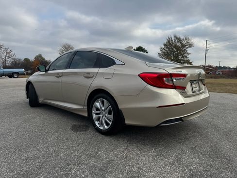 Used 2020 Honda Accord LX image 5