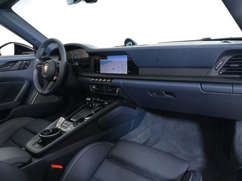 Certified 2025 Porsche 911 Carrera GTS image 17