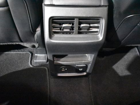 Used 2022 Ford Edge SEL w/ Convenience Package image 28