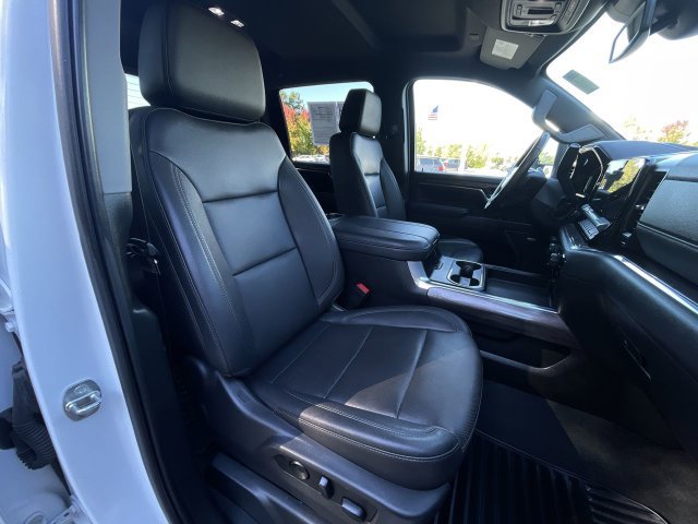 Used 2024 Chevrolet Silverado 2500 LTZ w/ LTZ Plus Package AWD/4WD image 28
