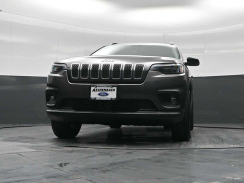 Used 2022 Jeep Cherokee Latitude Lux w/ Sun & Sound Group AWD/4WD image 20