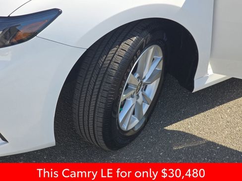 Used 2026 Toyota Camry LE w/ Convenience Package image 37