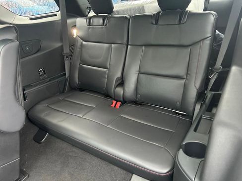 New 2025 Ford Explorer ST-Line w/ Premium Package image 32