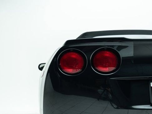 Used 2012 Chevrolet Corvette Convertible w/ 4LT Preferred Equipment Group image 17