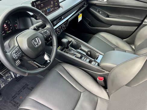 Certified 2025 Honda Accord Sport image 4