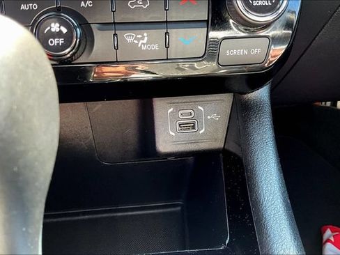 Used 2025 Jeep Compass Limited AWD/4WD image 18