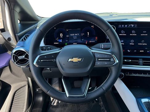 New 2026 Chevrolet Equinox EV LT AWD/4WD image 12