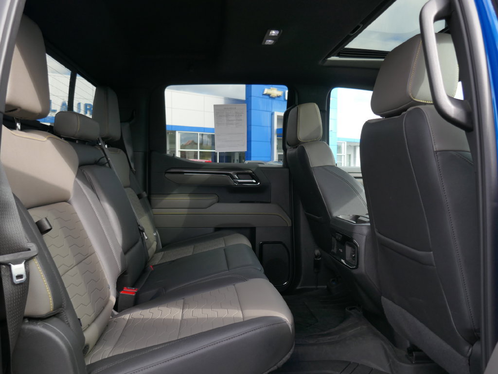 Certified 2022 Chevrolet Silverado 1500 ZR2 w/ Technology Package AWD/4WD image 16
