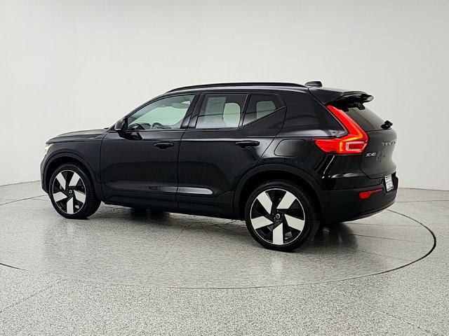 Certified 2023 Volvo XC40 Recharge Ultimate w/ Protection Package Premier AWD/4WD image 7